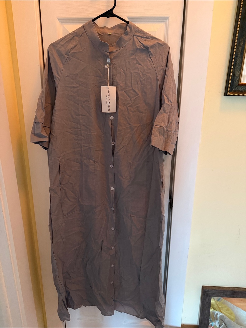 Men's Light Gray Button-Front Lightweight Shirt Jacket